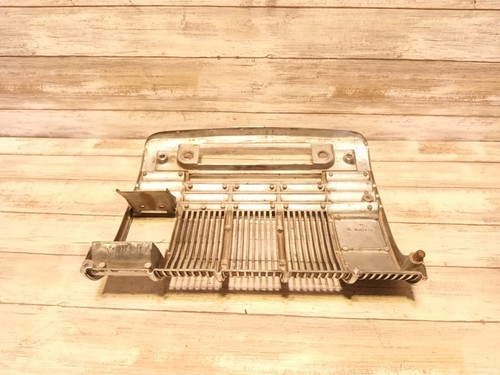 1941 Cadillac Center Dash RADIO Grill with ash tray door 1017433 OEM - Picture 6 of 22