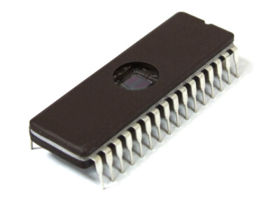 Intel D27C020-200 256Kx8-Bit 2M UV-EPROM Ersable PROM Memory IC DIP-32 200ns 5V