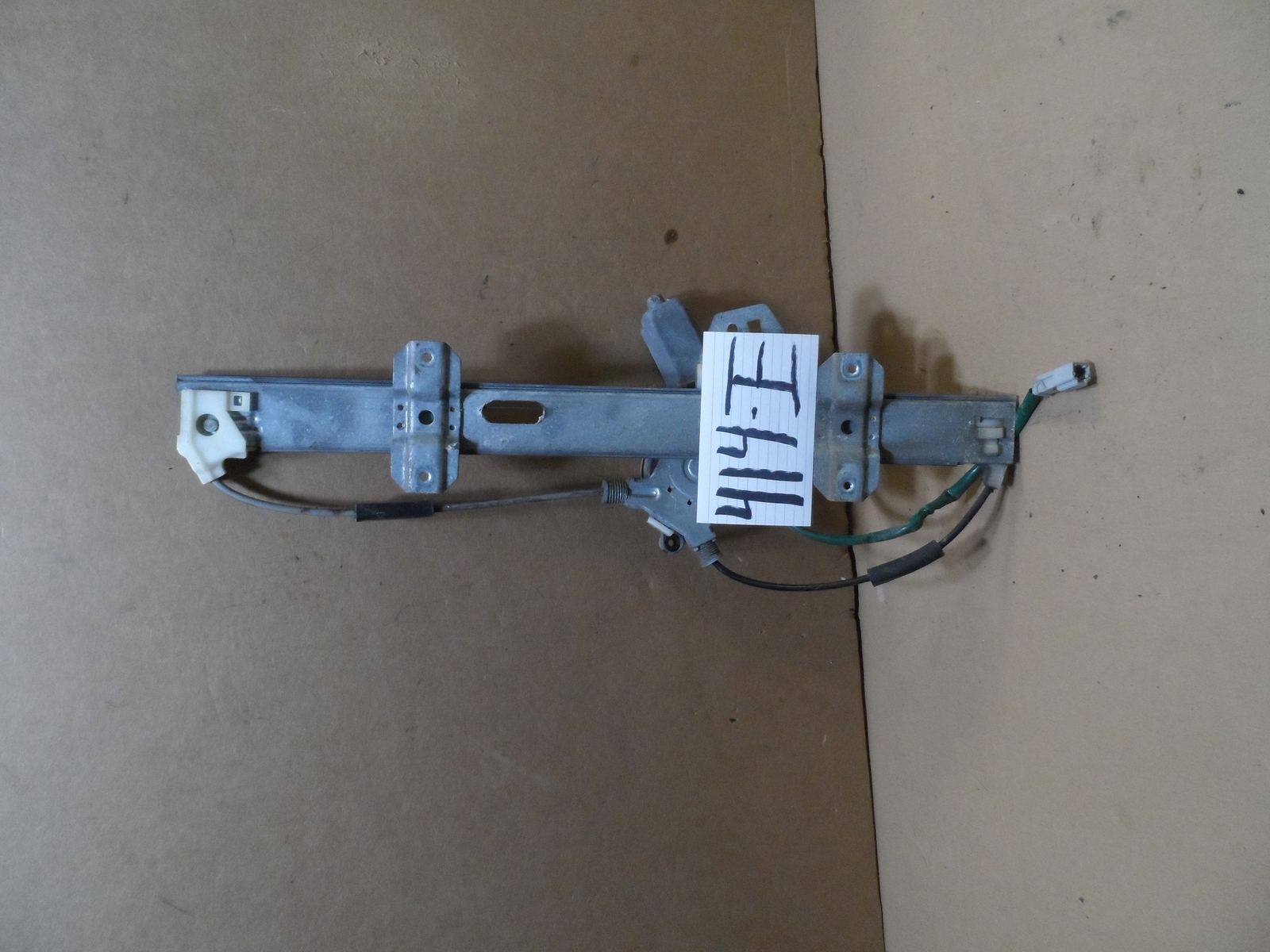 96 97 98 99 00 Honda Civic Front PASSENGER Side Window Regulator W/ Motor #414-E