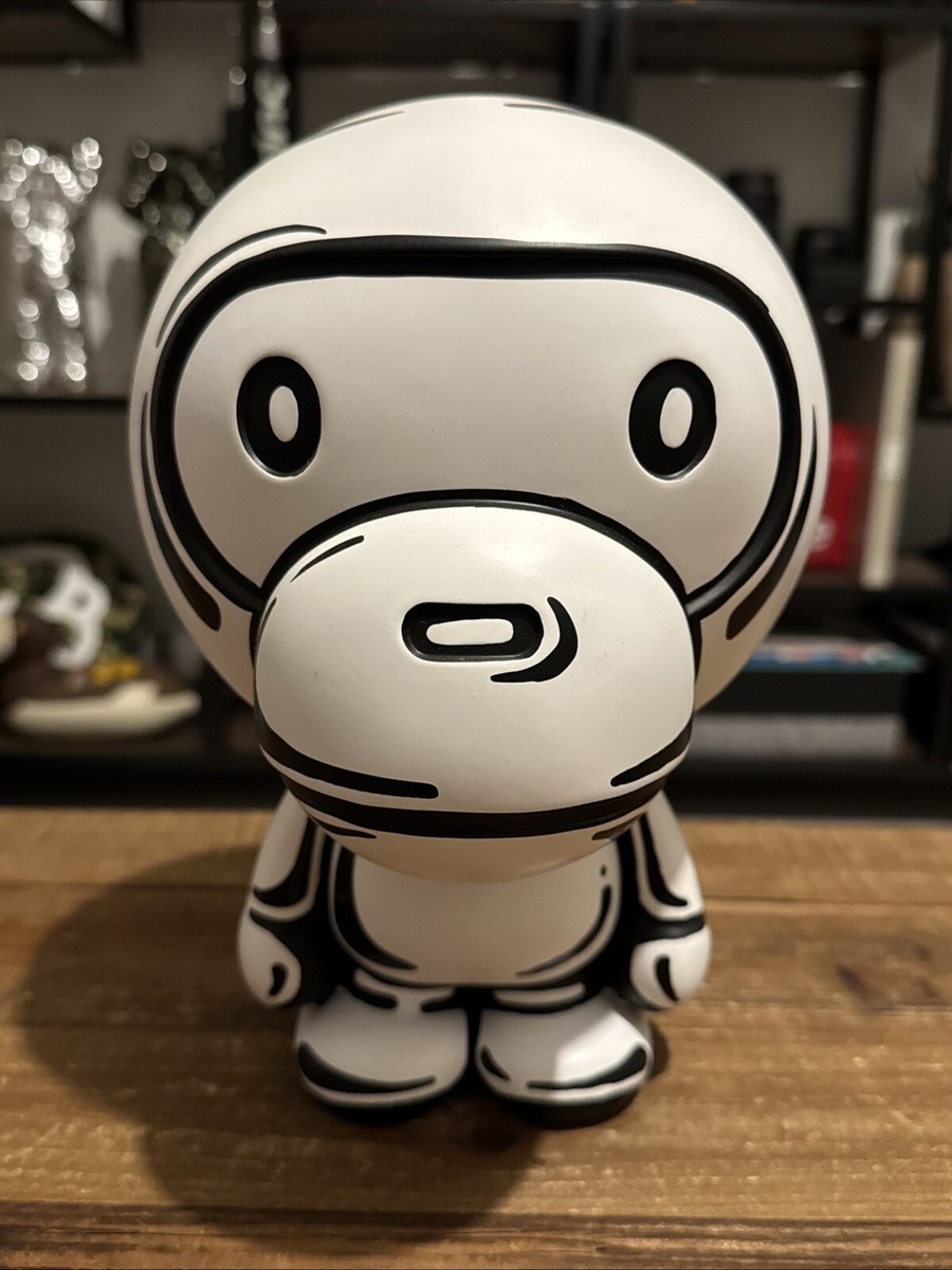BAPE BABY MILO フィギュア joshua vides Bape x Joshua Vides Baby Milo Figure - Signed and Numbered