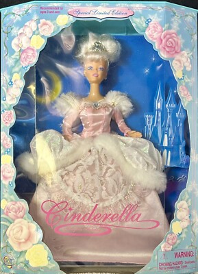 Beautiful 1997 Vintage Jakks Pacific Fashion Doll Cinderella