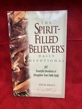 The Spirit-Filled Believer's Daily Devotional (Student of the Word Series) (b11)