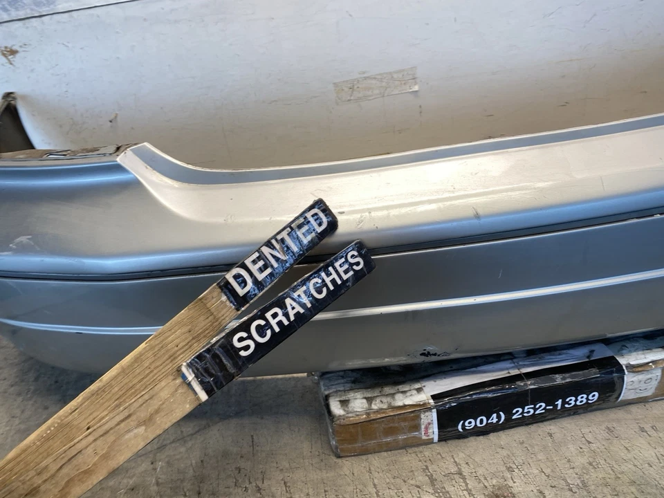 Оригинальная крышка заднего бампера для седана Toyota Avalon XLS XL 2000-2004 52159-AC040 - Изображение 4 из 4