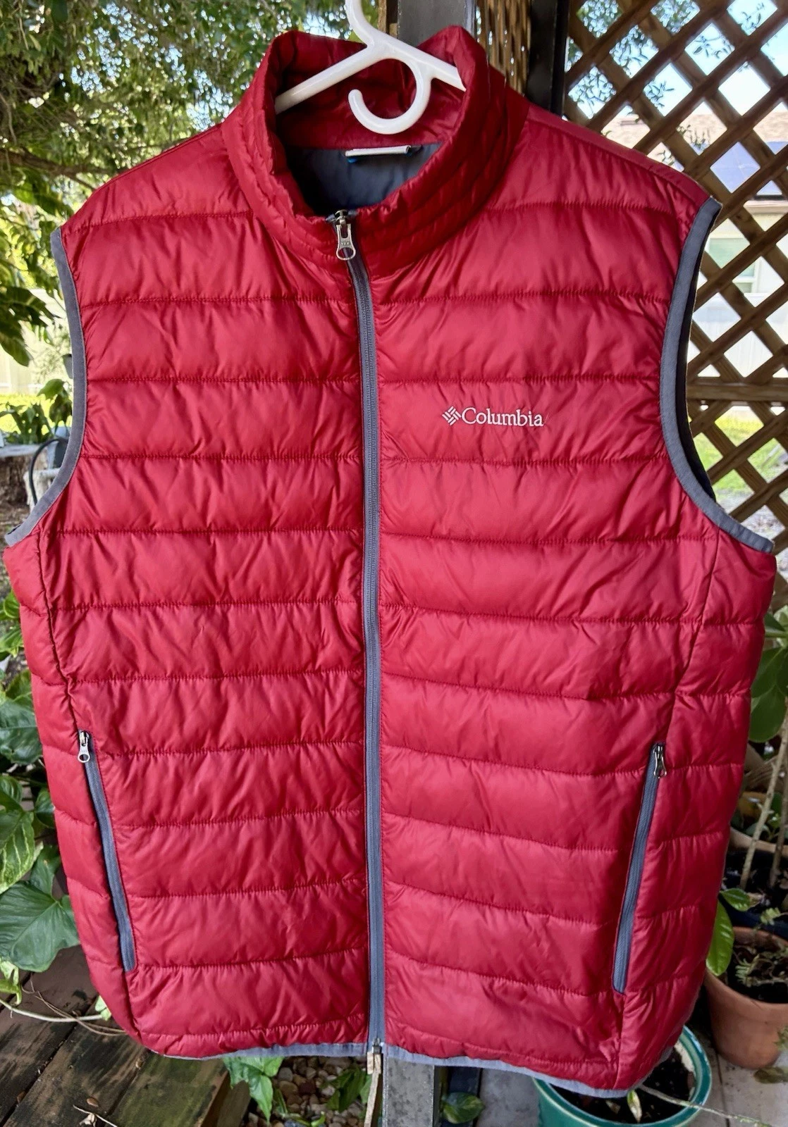 Columbia Puffer Men’s Vest Size L