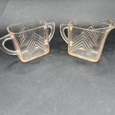 Vintage 30s HAZEL ATLAS PINK CHEVRON CREAM SUGAR SET DEPRESSION GLASS ART DECO