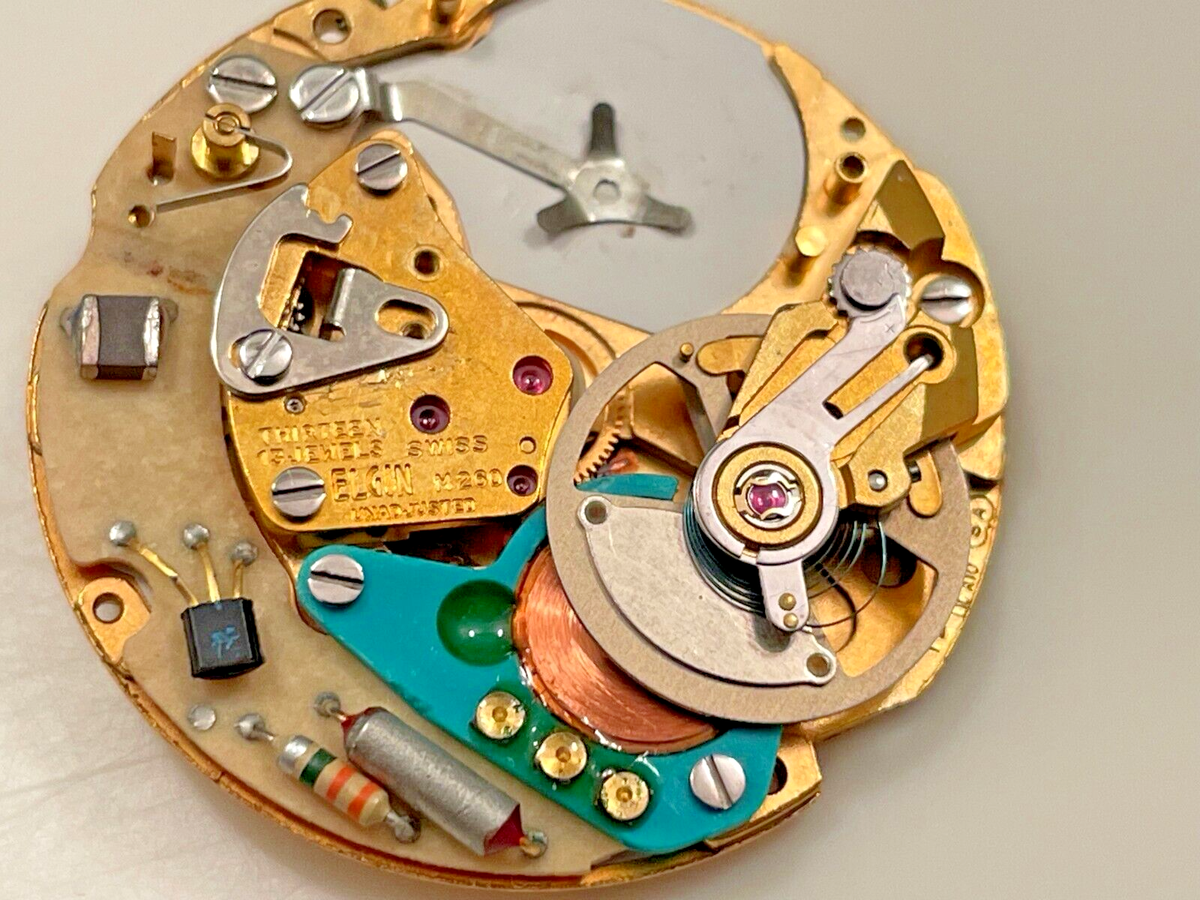 ESA 9154 Dynatron Movement Elgin M260 swiss 13 Jewels vintage FOR