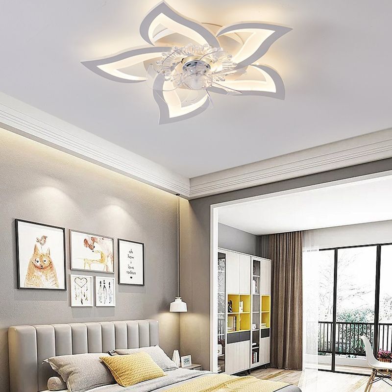 Nordic Metal Ceiling Fan Lamp Multi-Head LED Dimmable Flush Mount - Main Image