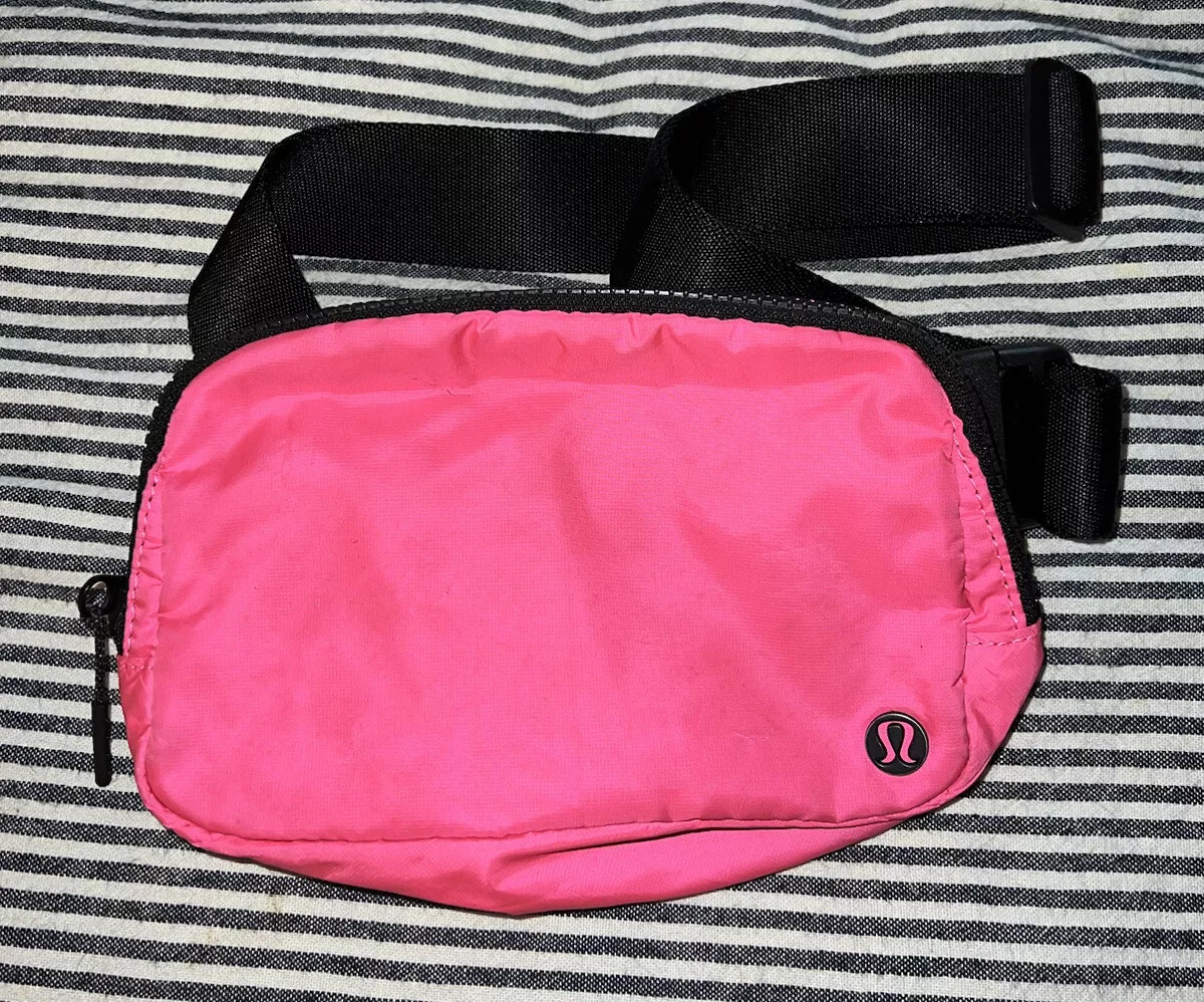 Lululemon Original OG Pink Neon Black Highlight EBB Everywhere Belt Bag RARE