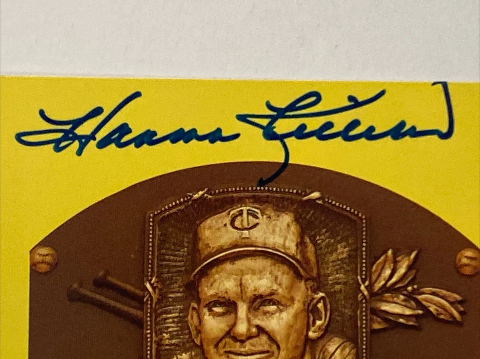 Harmon Killebrew Autographed HOF Postcard Twins - Image 2 of 2