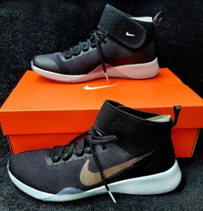 nike air zoom strong 2 metallic