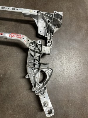 2020 BMW 7-series G12 AWD Front CROSSMEMBER Subframe Support  