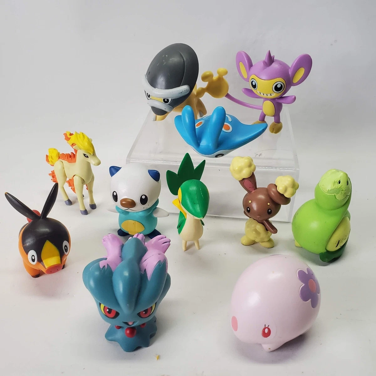 Lot De 11 Figurines Pokemon