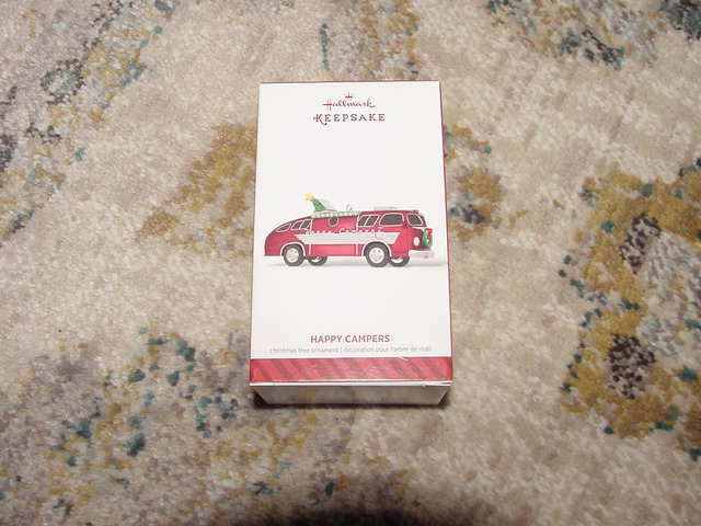 HALLMARK 2014 Happy Campers Vintage Motorhome Ornament BRAND