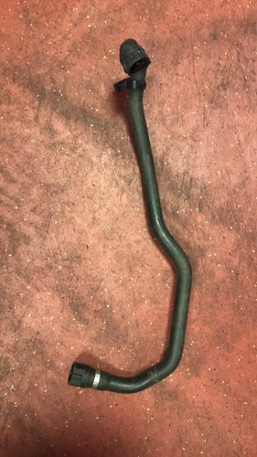 BMW 730D E65 WASSERPUMPE KÜHLSCHLAUCH ROHR 8379979