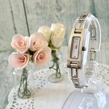 GUCCI Watch 3900L Pink Shell Used From Japan Check description