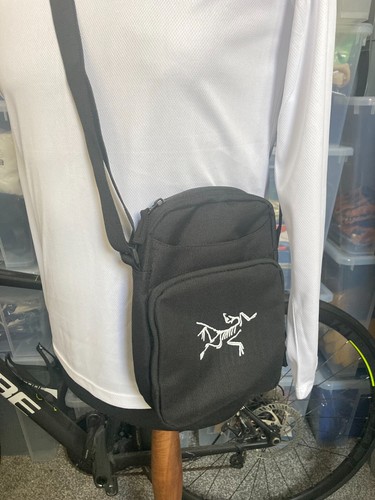 Borsa a tracolla Arc'teryx tracolla petto zaino - Foto 3 di 8