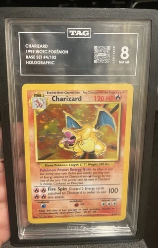 🔥 *GRADED* 1999 Pokemon Base Set Charizard 4/102 Halo Rare 🔥