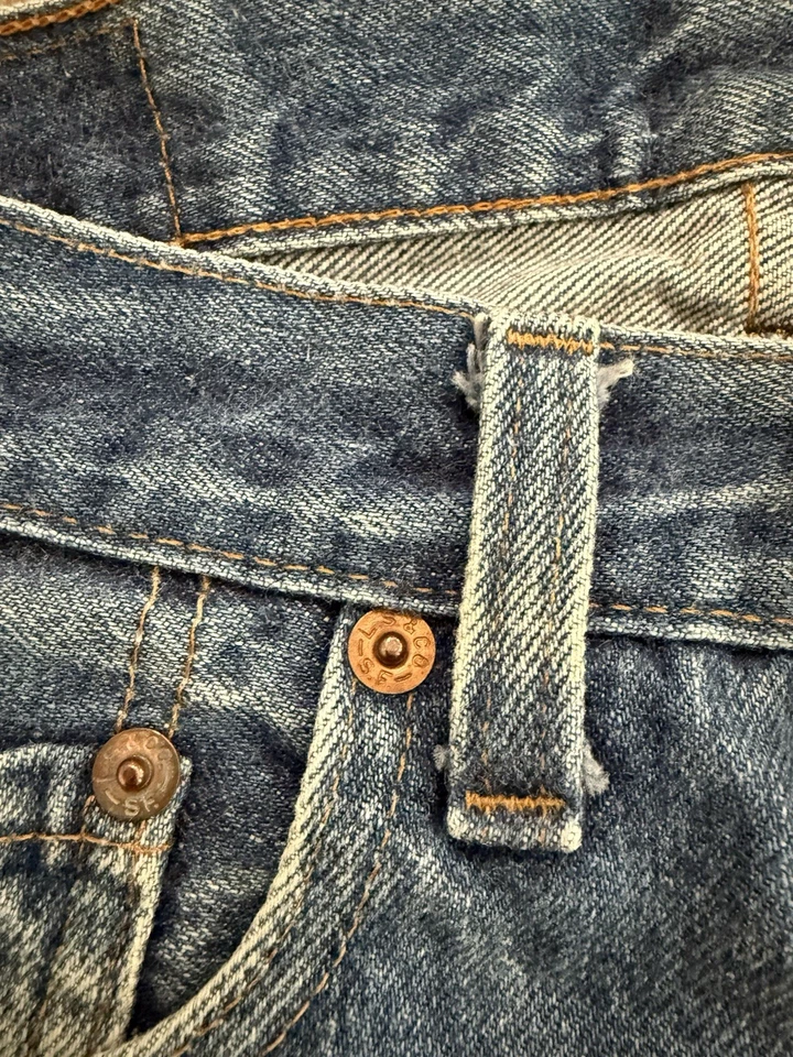 Vintage 70s Levi's 501 Selvedge Redline Denim Jeans 27x31 (24x27) - Image 3 of 4