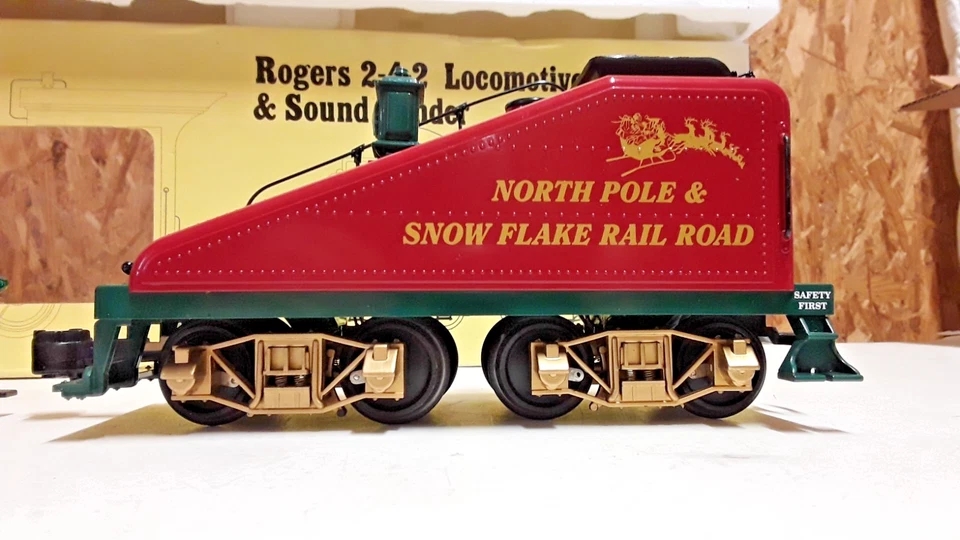 Locomotora de vapor Aristo Craft calibre #1 Rogers 2-4-2 y licitación trasera pendiente (AA-364 Foto 4 de 4