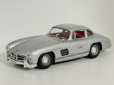 Mercedes Benz 300SL NOREV 1/43 SL Collectables 17+