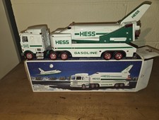 Hess 1999 Toy Truck and Space Shuttle With Satellite - N127