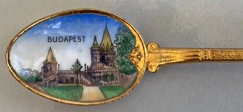 Vintage Budapest Gold Plated Souvenir Spoon Collectible Hungary - Picture 3 of 4