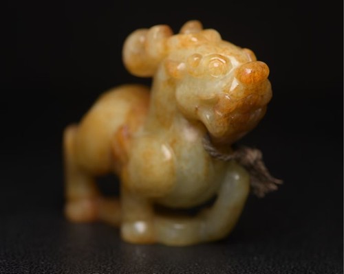 Vintage Chinese Hand Carved Etched Hetian jade statues Exquisite"kylin"2163m - Picture 2 of 9