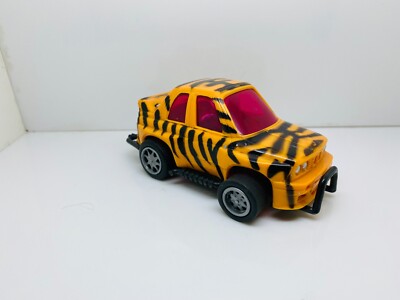 BMW 3ER E 30 GELB TIGER FARBEN PULL BACK & GO MIT FUNKEN KUNSTSTOFF 58