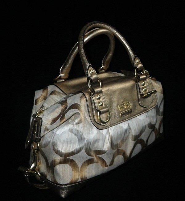 バッグ 00S coach signature Soho hand bag op art Coach | Bags | Coach Soho Signature Op Art Style Bag | Poshmark