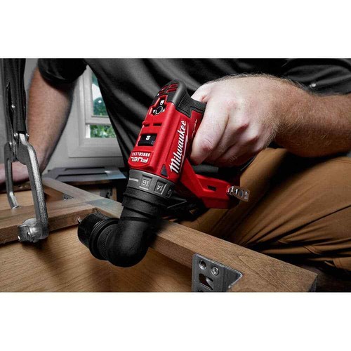 Milwaukee 4-in-1 Installation Drill/Driver Kit 3/8" 12V Li-Ion + (2) Batteries - Picture 8 of 10