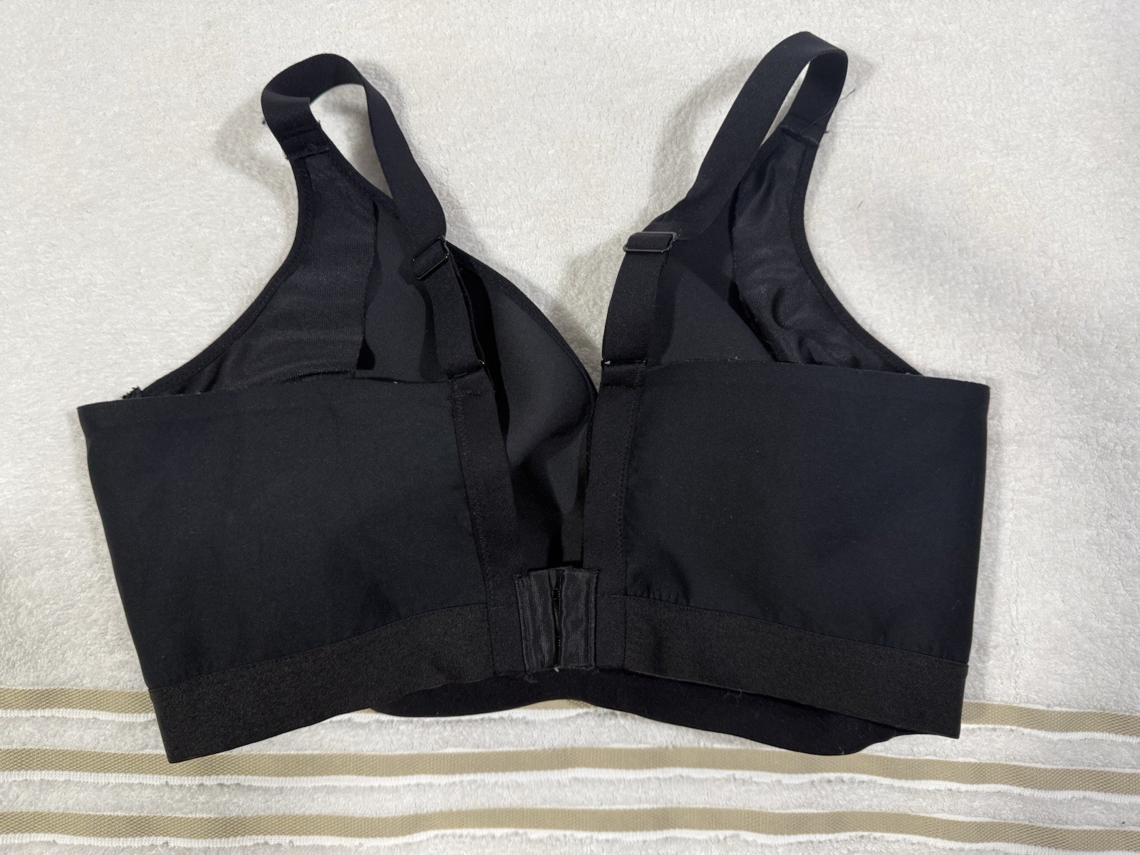 Chantelle Bare Essential Wireless Support Bra C15… - image 2