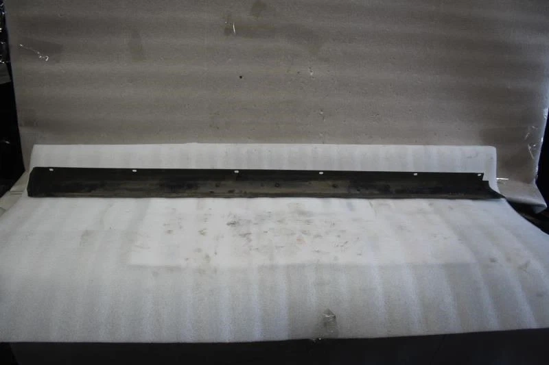 1998 1999 2000 2001 CHEVROLET BLAZER RIGHT ROCKER PANEL MOLDING 4 DOOR PEWTER Foto 2 de 4