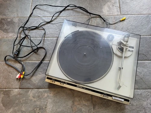 Technics SL-B100 Belt Drive Frequency Generator Servo Turntable Cover WORKS WELL