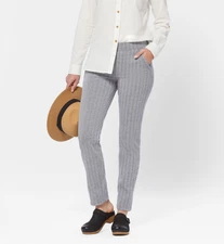 DU.LUTH Women's NoGA Naturale Cotton Slim Leg Ankle Chino - Black Herringbone NE