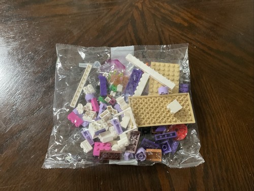 LEGO Friends: Main Street Building Set 41704 (bag 8 Only) - Picture 2 of 3