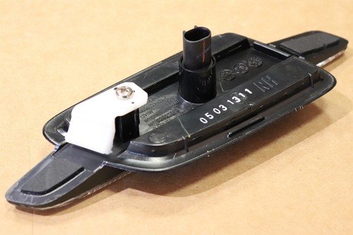 08-09 G8 Fender Turn Signal 92265045 Right Passenger-Side Pontiac NOS OEM - Picture 2 of 5