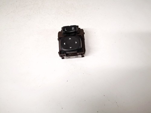 Toyota Avensis 2013 Wing mirror control switch (Exterior Mirror Sw #1539612-14