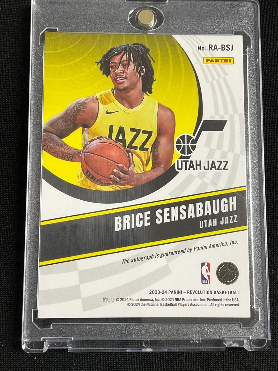 トレイヤング　直筆サイン　オート　panini Revolution PSA8 Amazon.co.jp: Panini TRAE YOUNG auto トレイヤング 直筆サイン