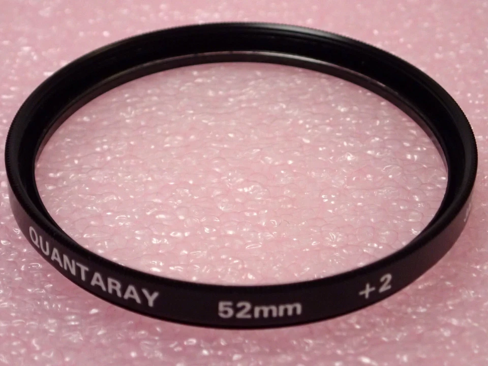QUANTARAY 52mm PROFESSIONAL LENS FILTER KIT w/ CLOSE UP FILTERS +1 +2 +4 - Image 4 of 4