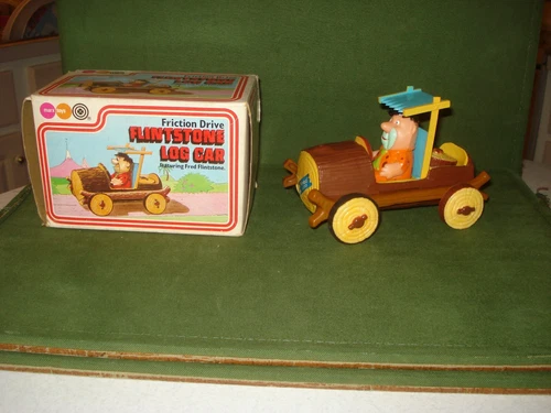 THE FLINTSTONES FRICTION DRIVE LOG CAR BY MARX TOYS 1977 w/BOX MINTY - RARE