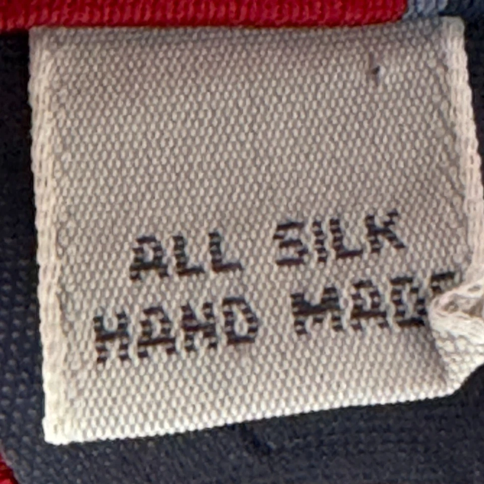 Corbata Lord & Taylor Seda Roja Azul Blanca Patriótica Rayas Anchas Hecha a Mano 56x3.5" Foto 4 de 4