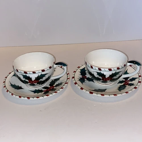 Set Of 2 Lefton's Hand Decorated Holly Berry Coffee/tea cup & saucer