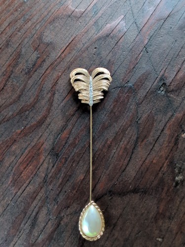 CaroLee Pin