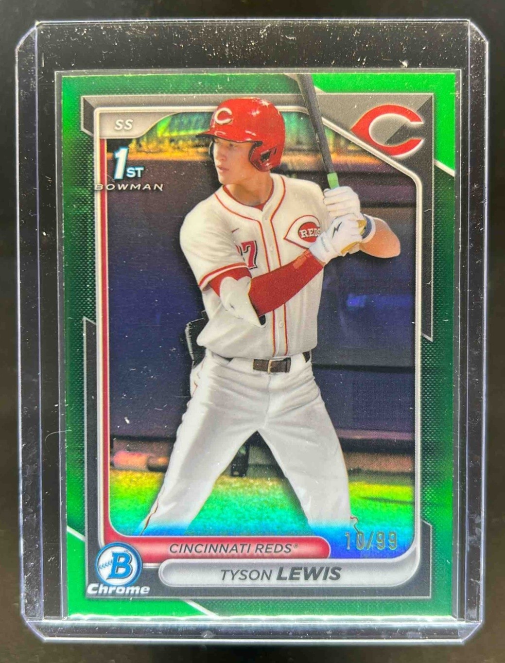 2024 Bowman Draft Tyson Lewis Chrome Green Refractor 1st Prospect #/99 Reds
