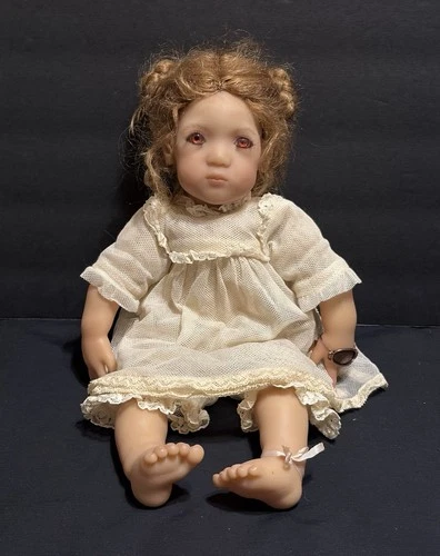 BIBI - Club Doll as part of celebrated duo (Freeke & Bibi) by Annette Himstedt - product listing photo