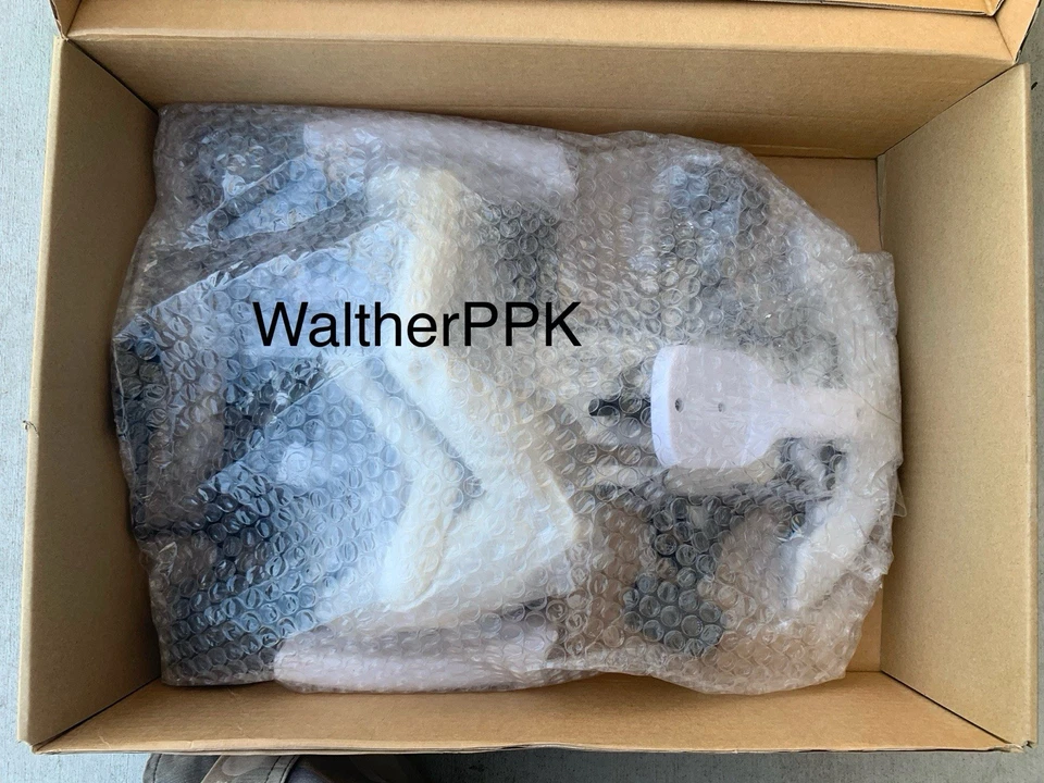 Ultra Rare New TURNIGY 1:4 Scale EP Go Kart Kit ARR, Needs Electronics. - Image 2 of 4