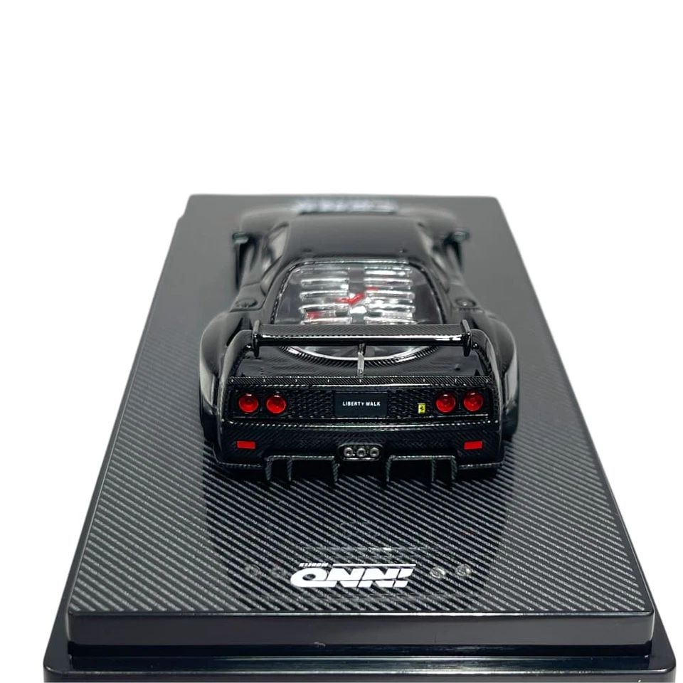 Modellino Auto Inno64 1/64 Ferrari F40 LBWK Full Carbon Black - Immagine 3 di 4