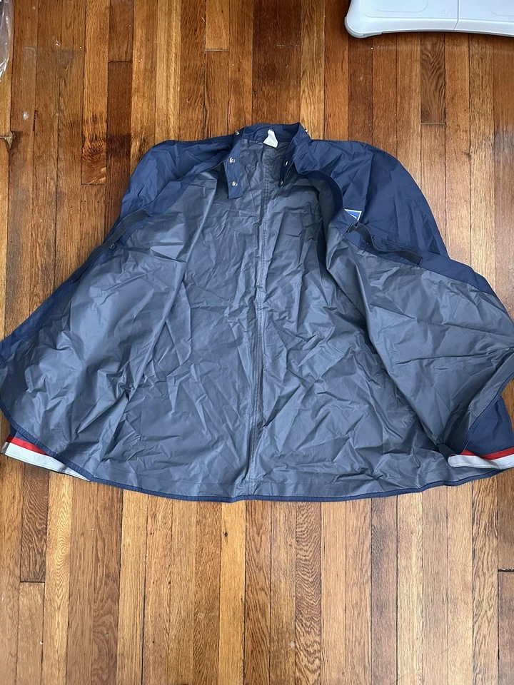 Vintage 90s USPS Rain Cape Poncho Size Small - Image 4 of 4