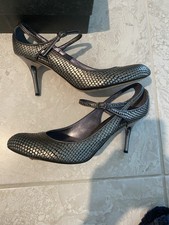 EUC Via Spiga Dark Silver Gray Leather Mary Jane 8.5 Beautiful Dress Up Or Down