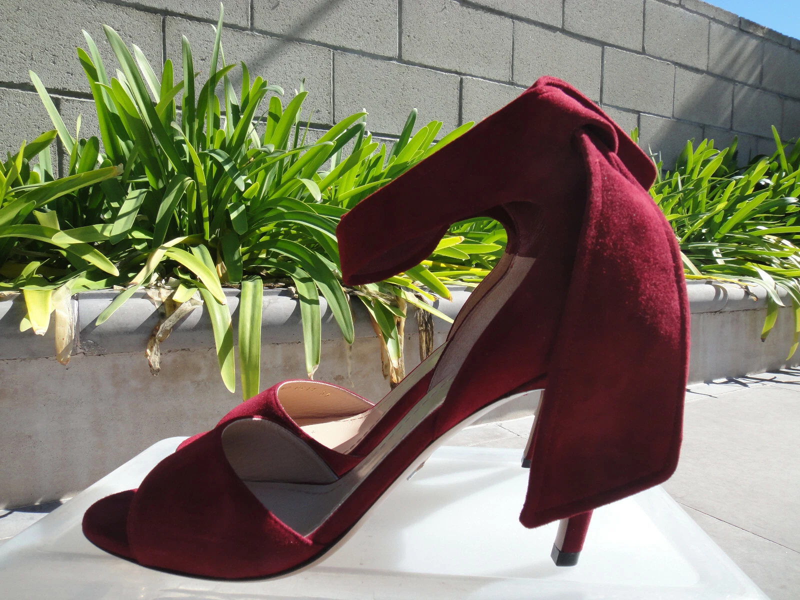Sandales cravate cheville à talons hauts Christian Dior LA BELLE en daim rouge 90 mm taille 39